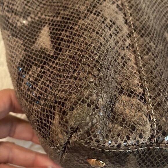 Michael Kors reptile leather  - Picture 11 of 11